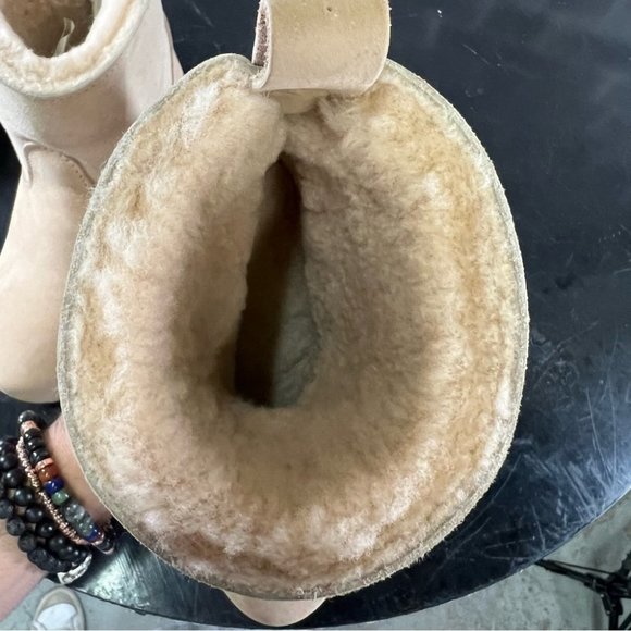 No.6 NWOT 5" Pull On Shearling Clog Boot on High Heel in Bone Suede - Picture 16 of 16